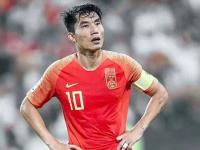 开云体育网站-关于东亚杯大败显露后防新问题！24岁主力，国足需重新评估他的价值的信息