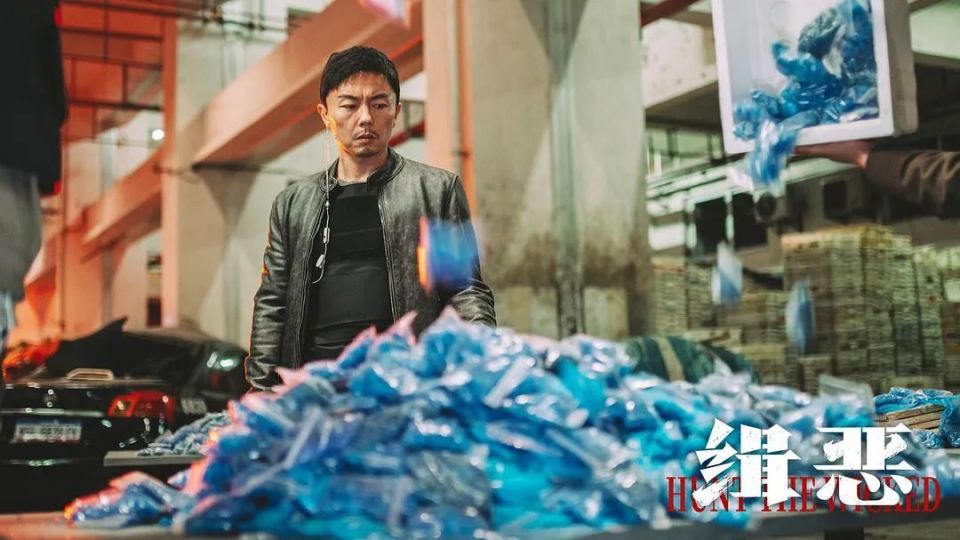 关于双雄对决，瞬间成为全球热点话题的信息