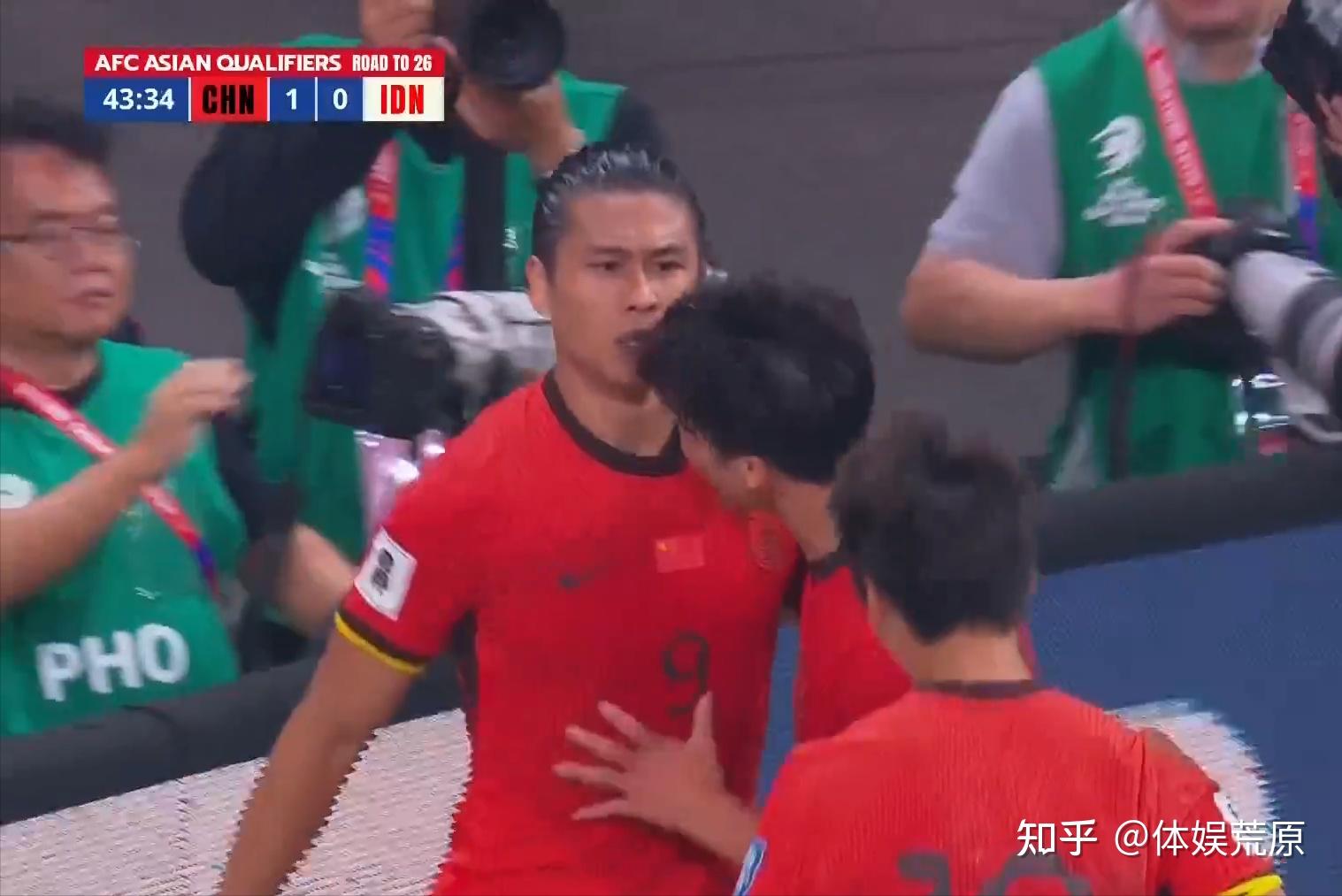 国足主场对阵阿曼，武磊进球助力